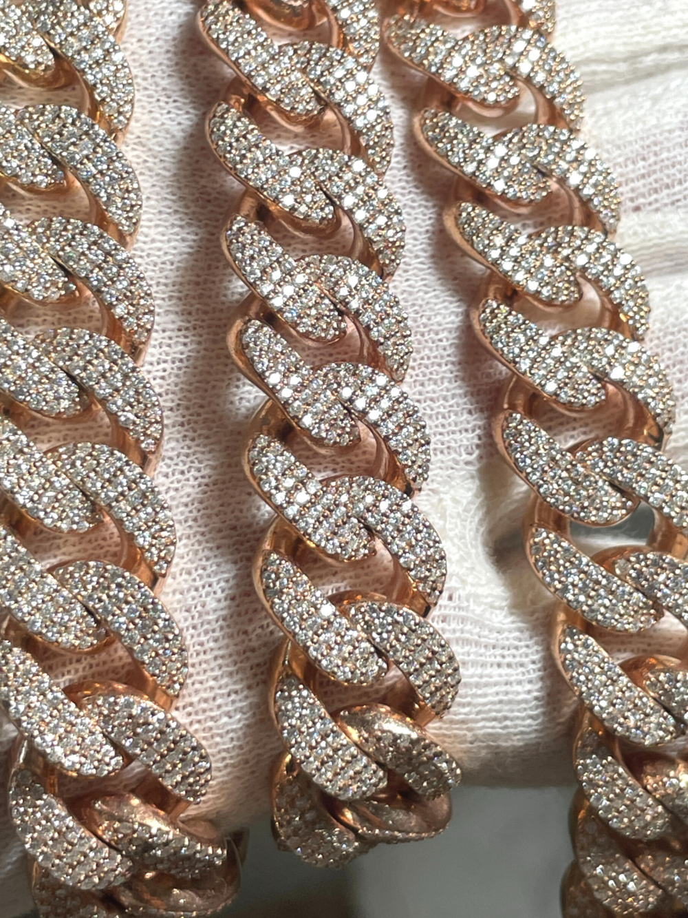 18mm Men’s Diamond Silver Iced Out Cuban Link Moissanite Chains