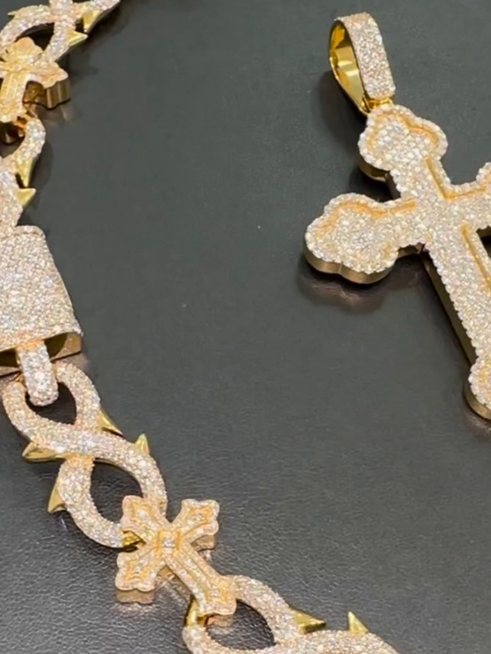 Diamond Tone Silver Men’s Iced Out Cuban Link Chain Moissanite Chains