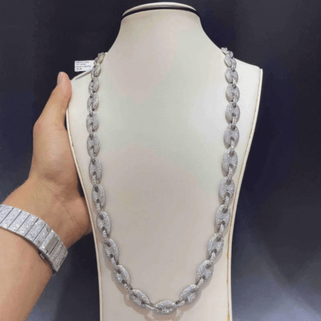 18mm Iced Out Diamond Cuban Chain - Image 2