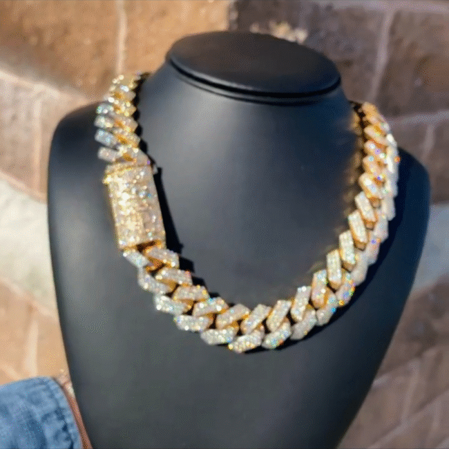 22mm cuban link chain moissanite - Image 3