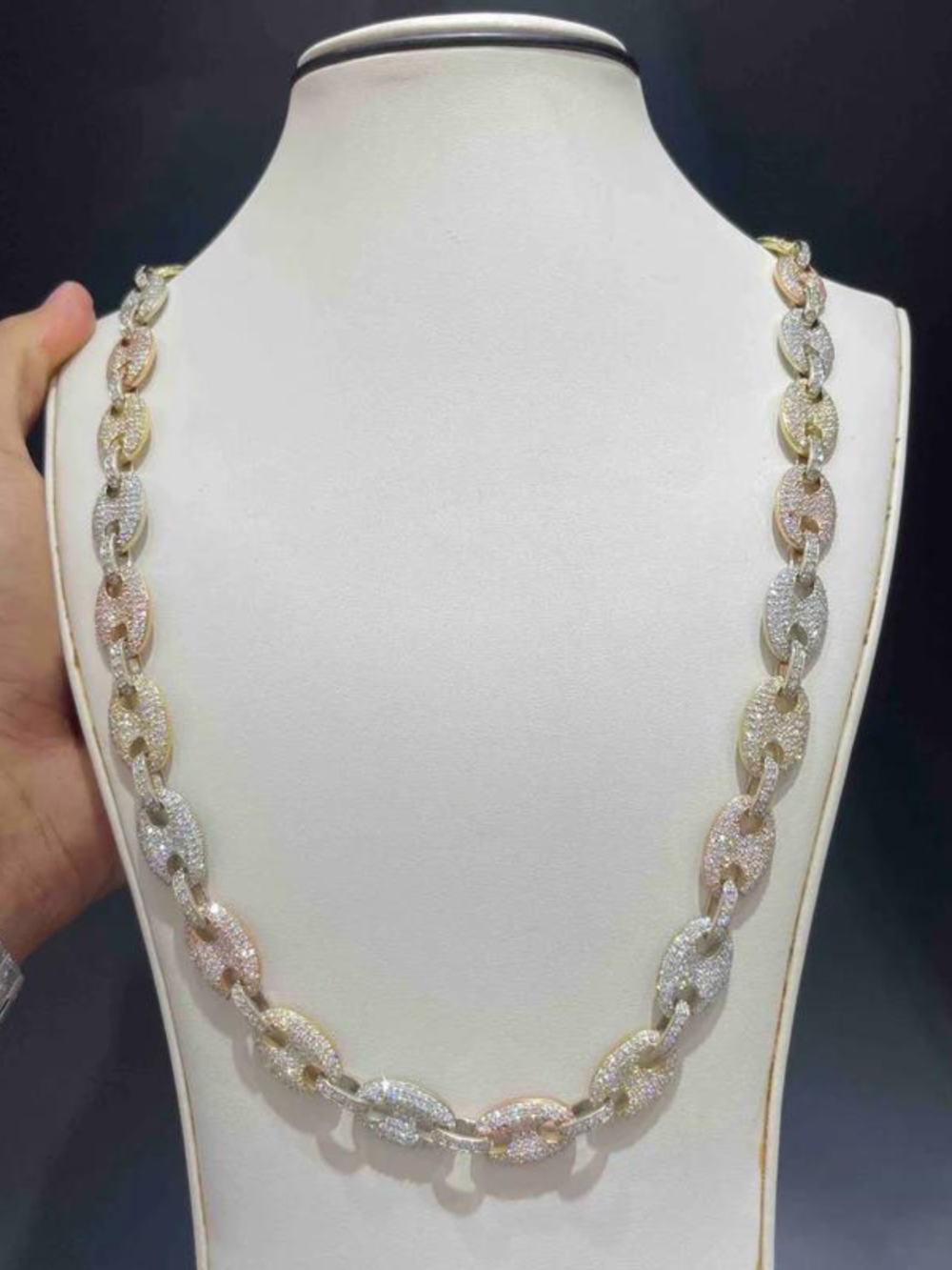 18mm Mens Silver Cuban Link Chain Moissanite