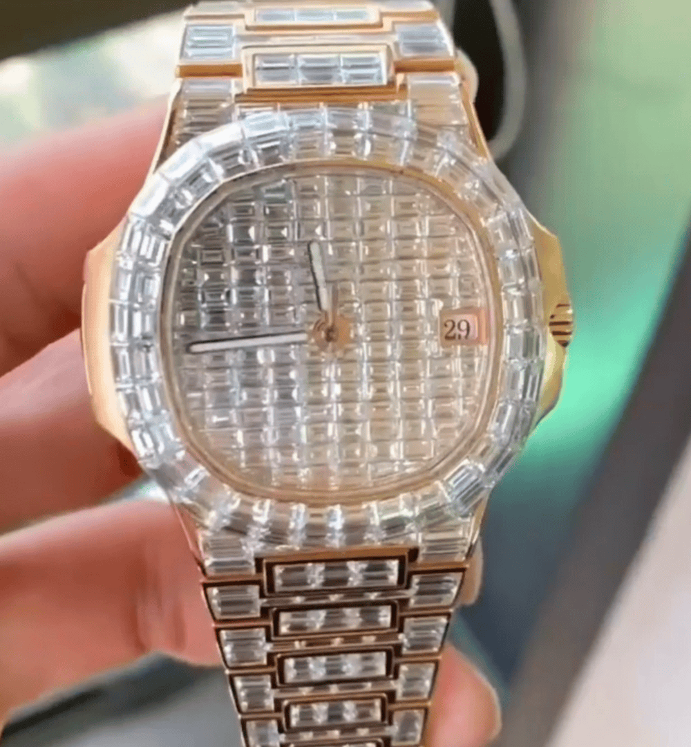 Stylish Iced Out VVS Moissanite Chronograph Watch
