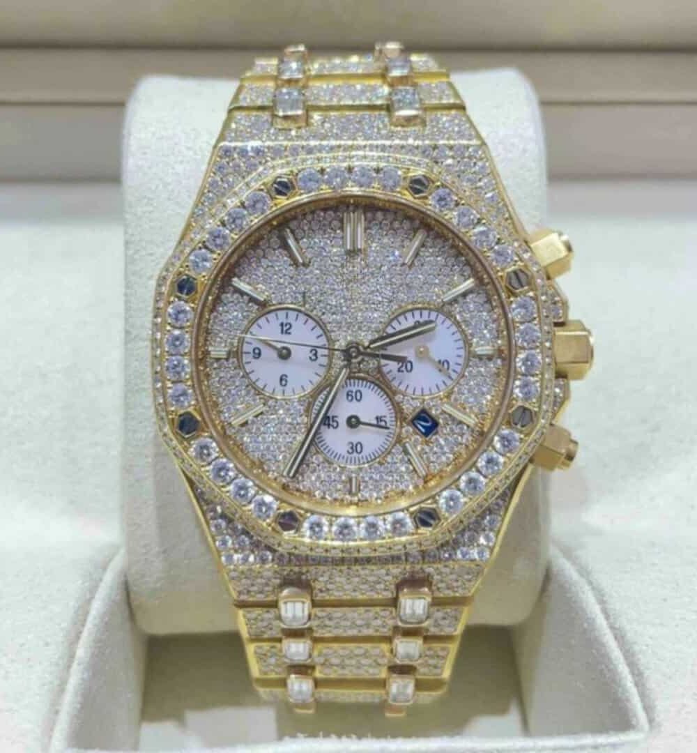 Luxury Iced Out Moissanite Diamond Watch