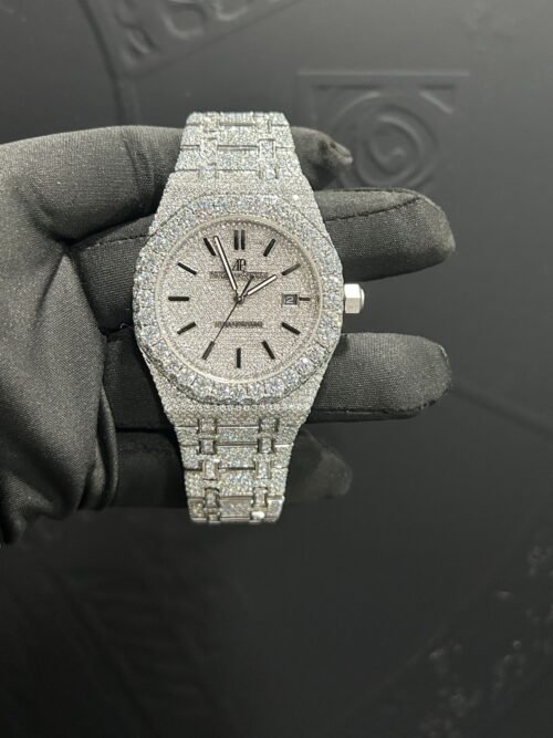 Classic Watch moissanite watch men's