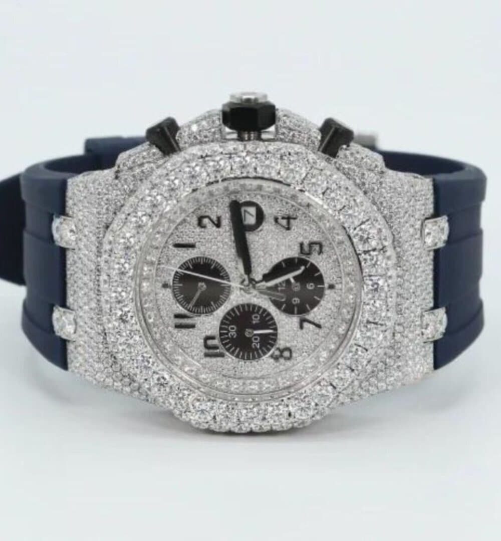 Trendy Iced Out Moissanite Watch with Silicone Band