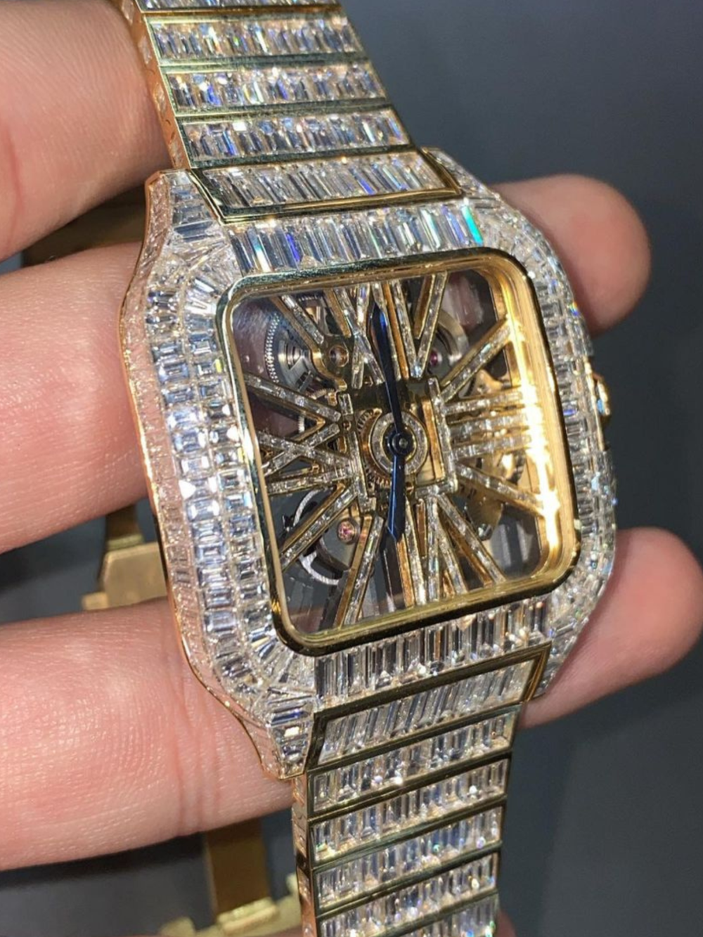 Moissanite Diamond Watches: Luxury Brilliance for Men & Women