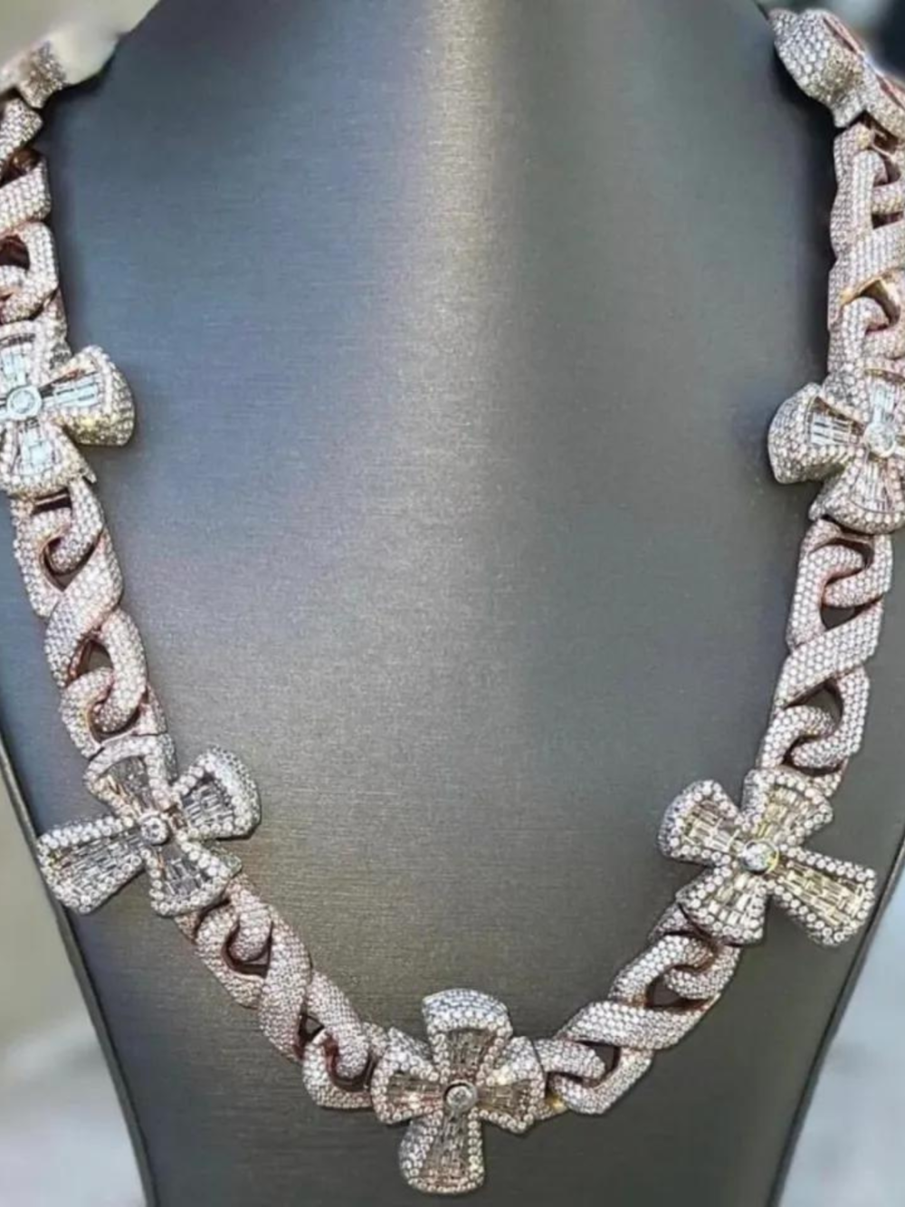 18mm Mens Moissanite Cuban Link Chain