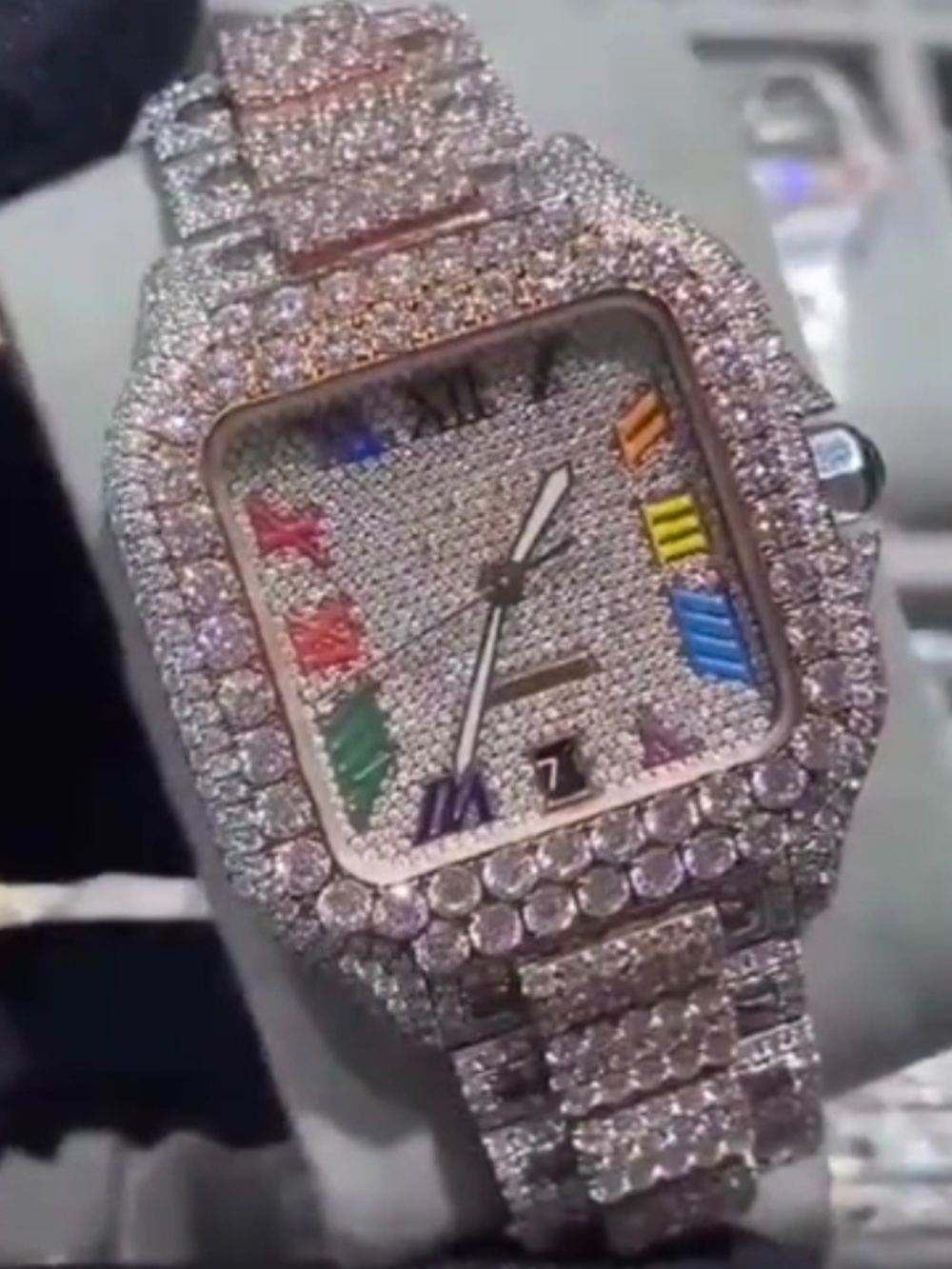 Women’s Elegant Moissanite Watch – Brilliant Sparkle