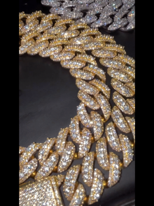 18mm mens moissanite  cuban link chain