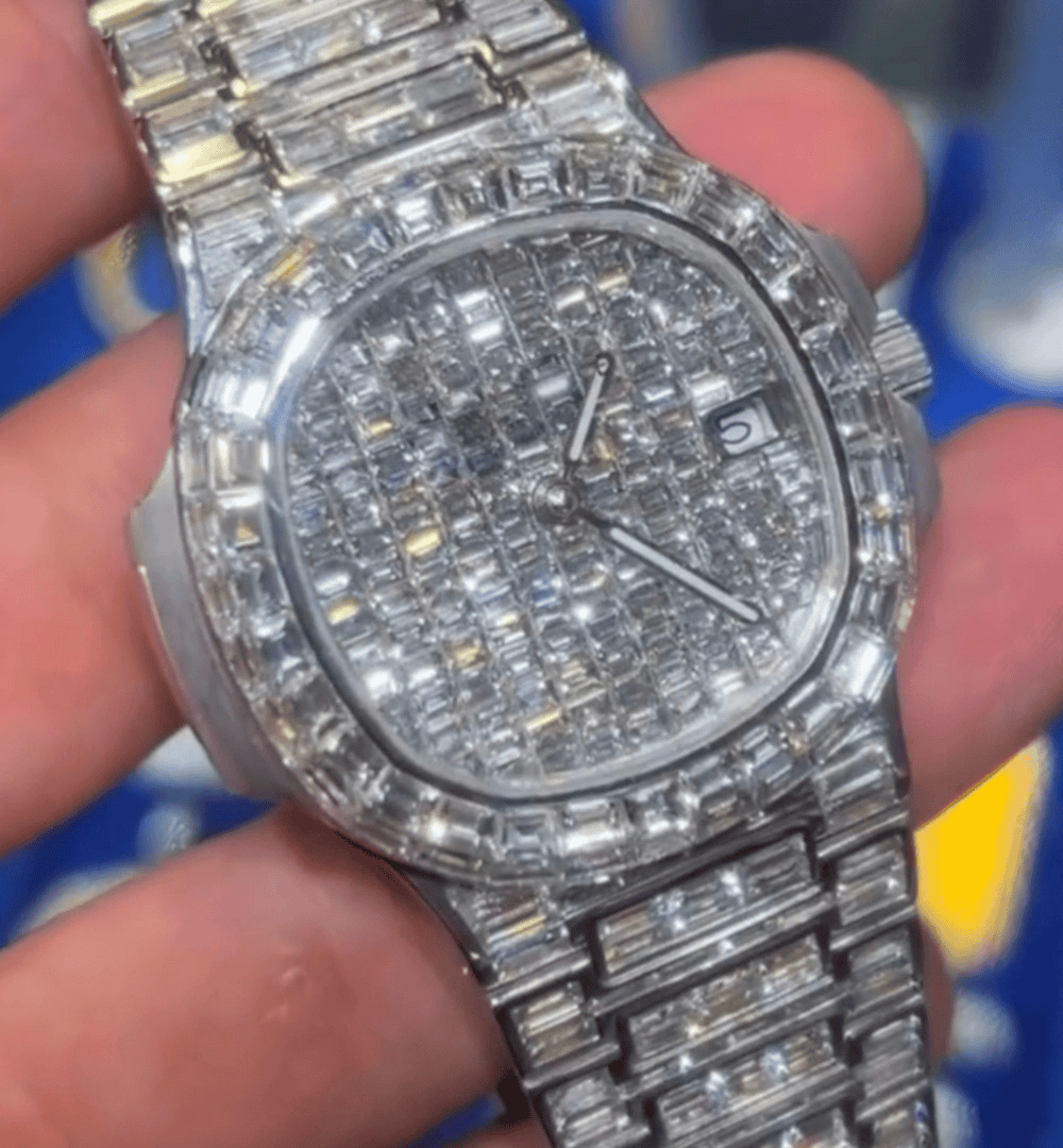 Unisex Iced-Out Moissanite Watch