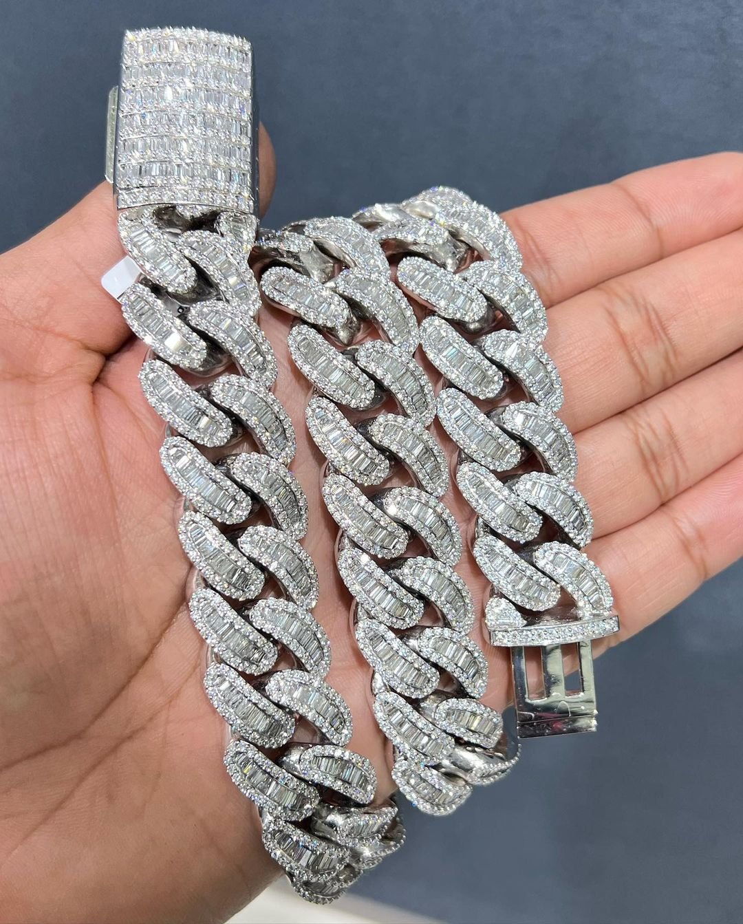 20 mm Cuban Link Chain