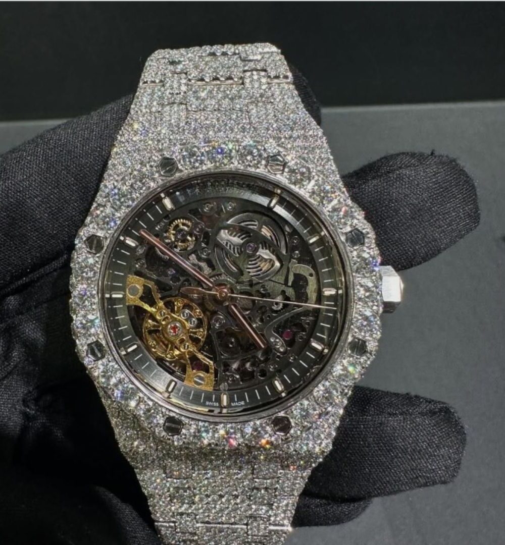 Diamond Moissanite Watch – Full Iced Out Timepiece