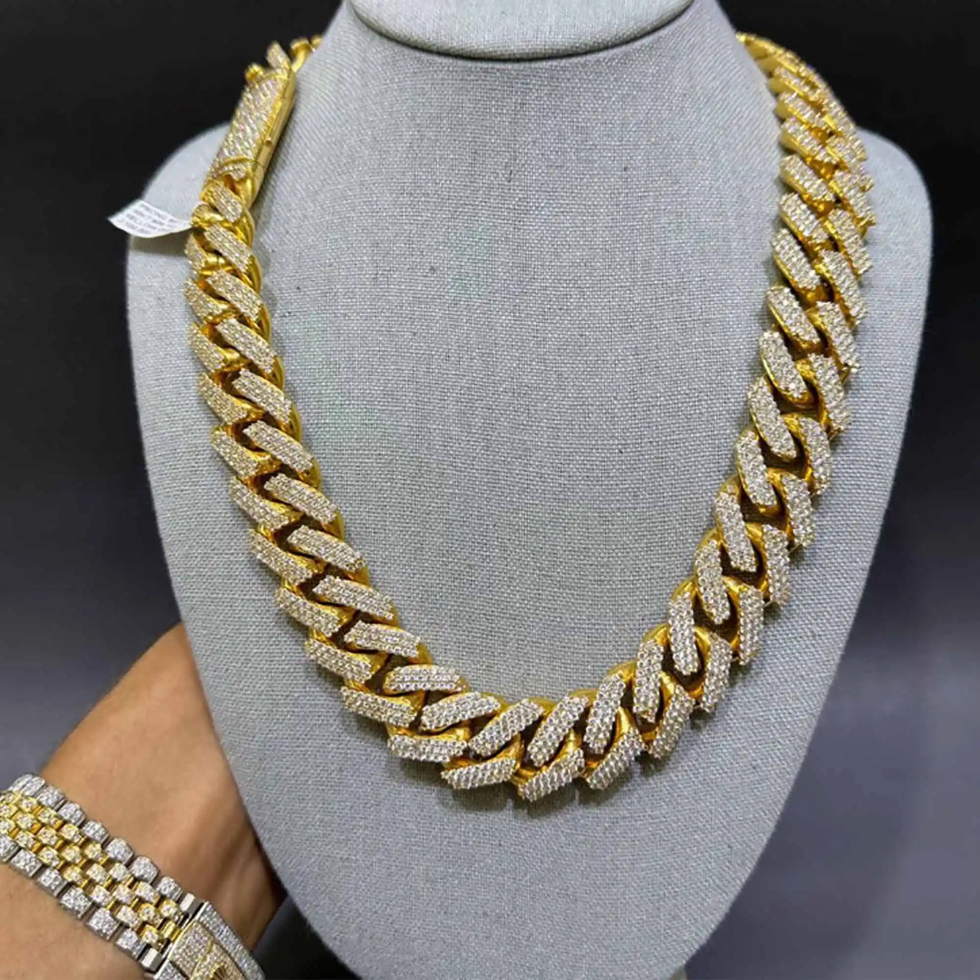 Moissanite & Iced Out Cuban Link Chain for Men & Women in Silver