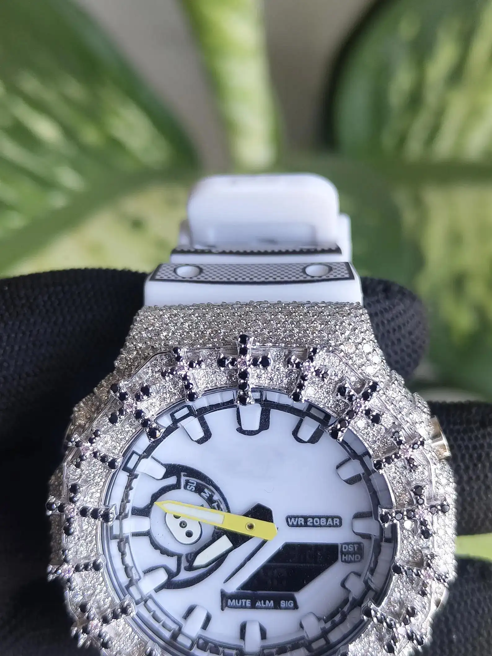 vvs icedout watch