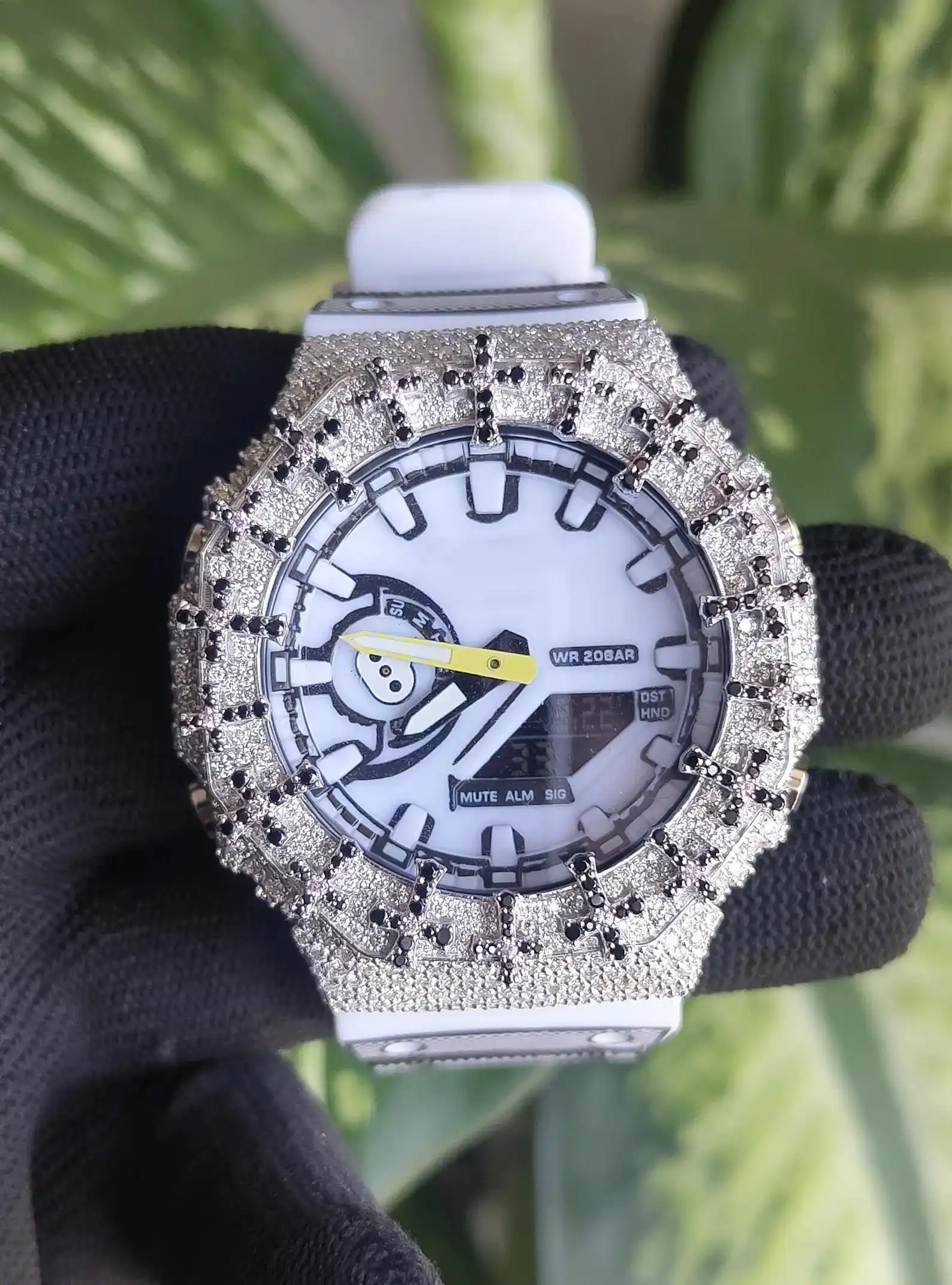 vvs icedout watch