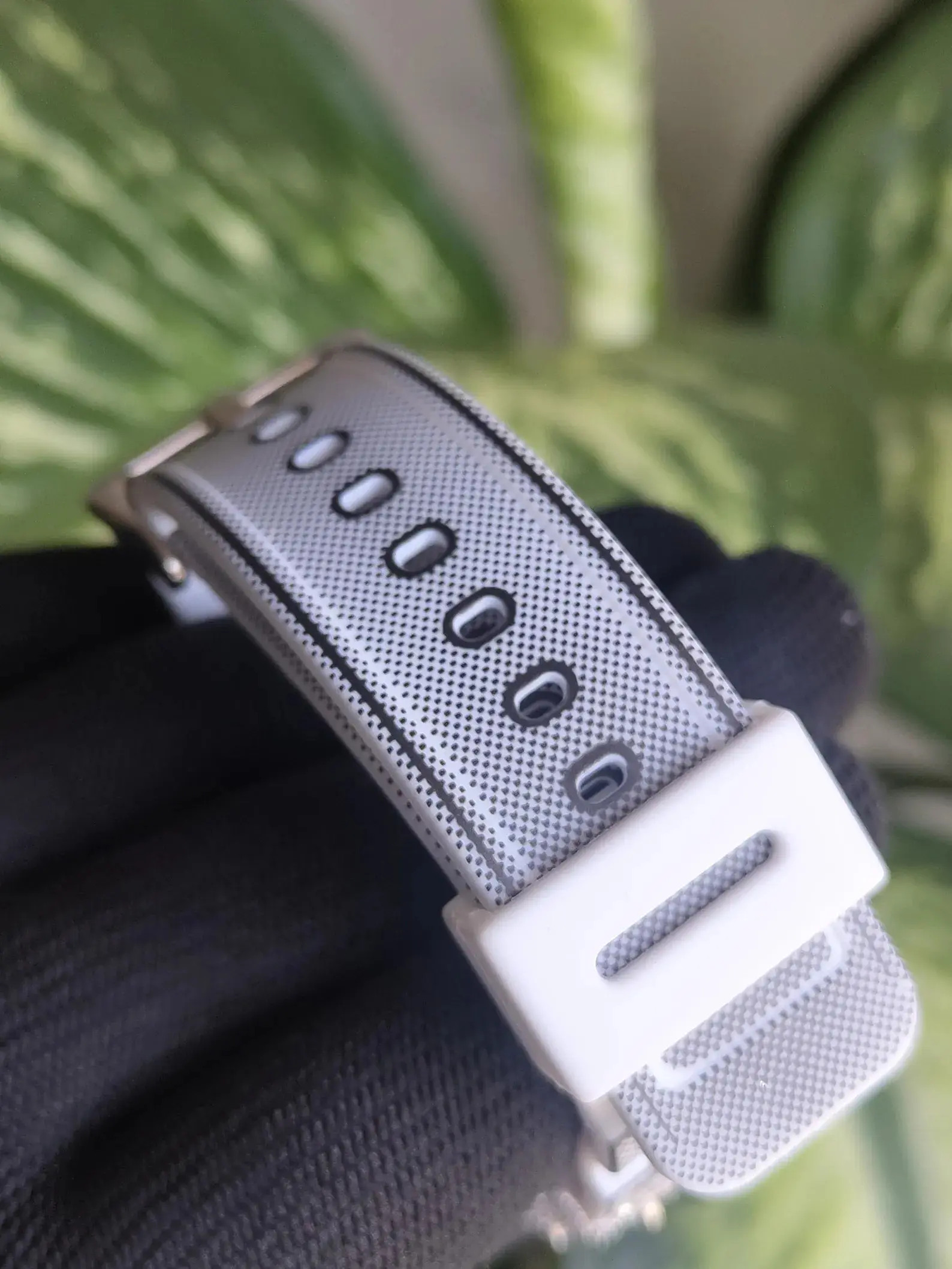 vvs icedout watch