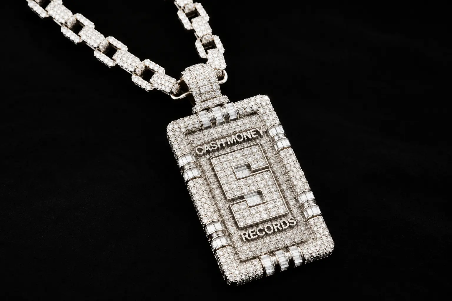 Drake’s Platinum Cash Money Chain: Why It Matters